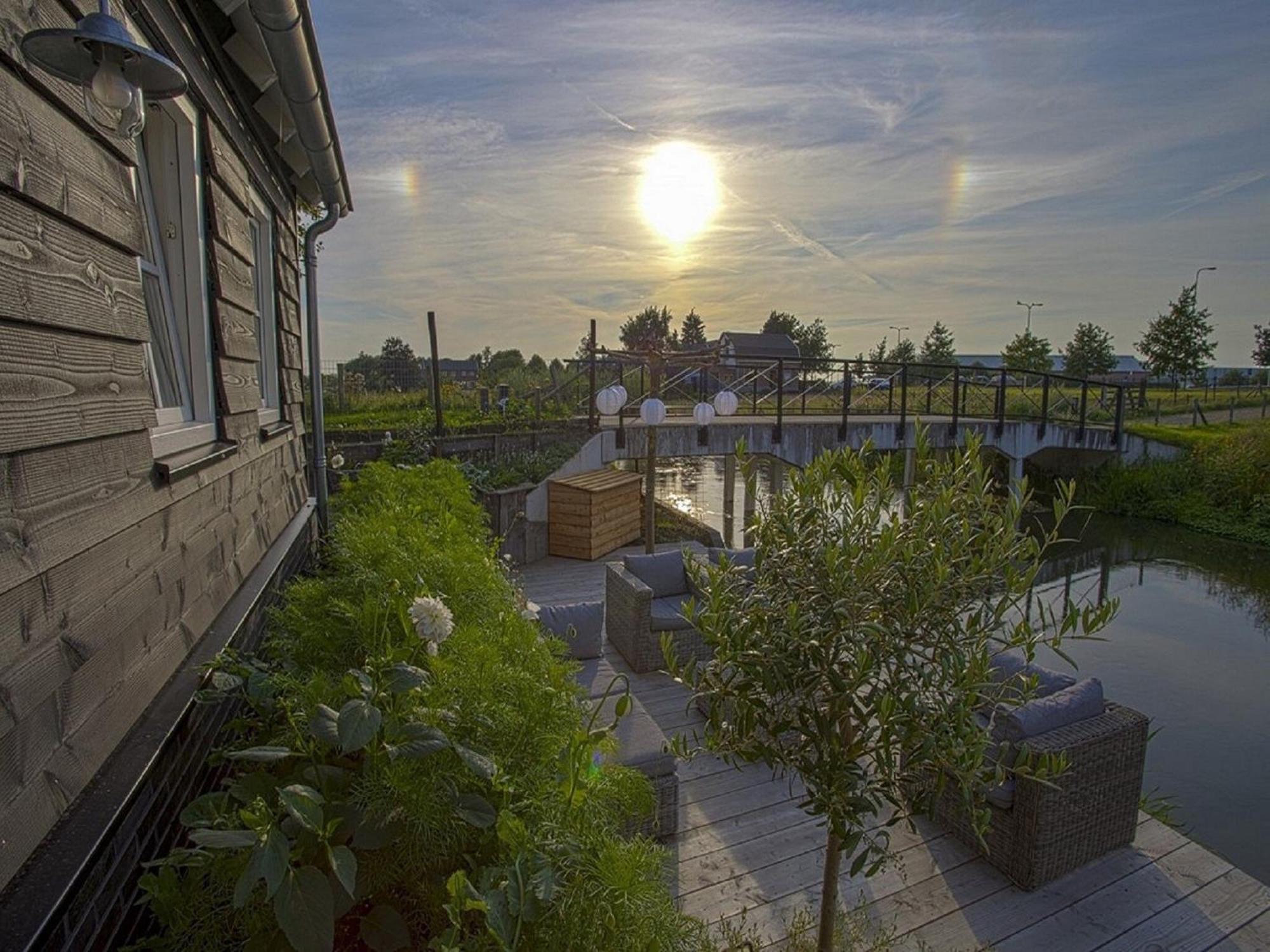 Gorgeous Riverside Chalet In Cothen Exterior photo